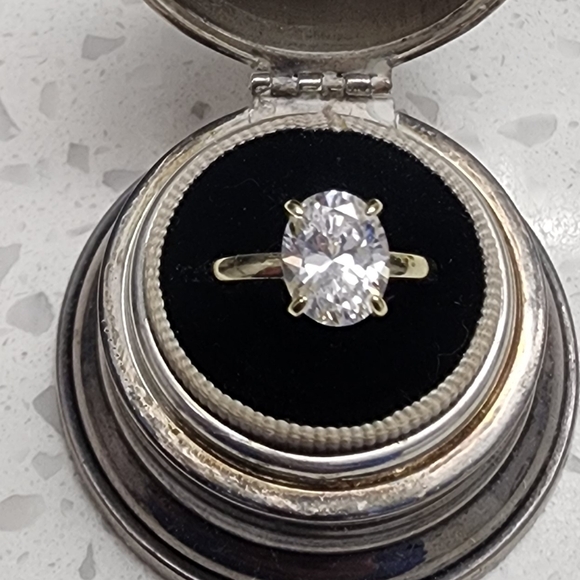 3 carat Sterling silver ring - Picture 2 of 3